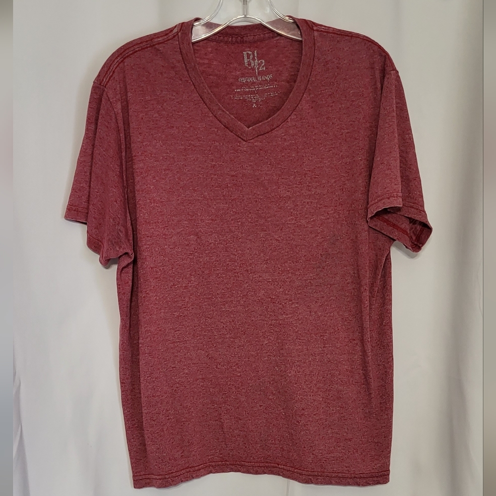 B|2 Original Blends Men's Red V-Neck Short Sleeve T-Shirt Size Large